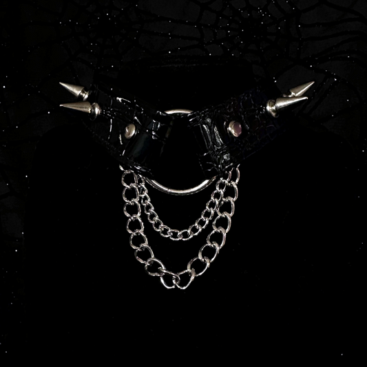 spiked alligator choker